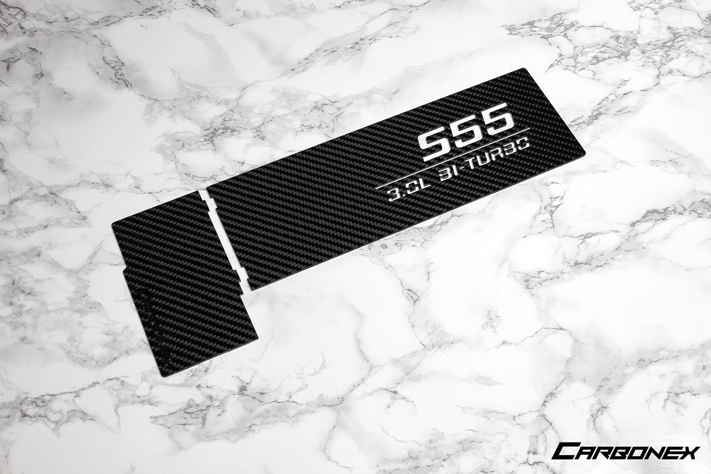 BMW S55 Engine Carbon Intercooler Cover - Gloss - Engraved
