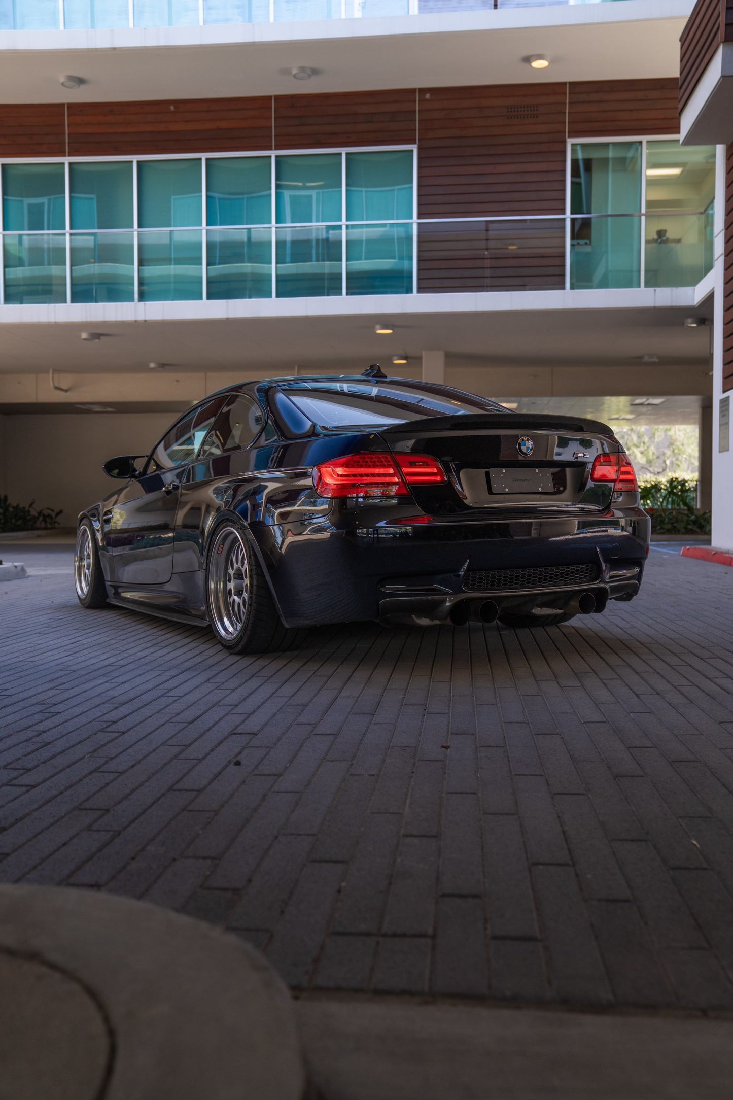 [Add On] BMW Magnetic Rear License Plate Mount - Europe