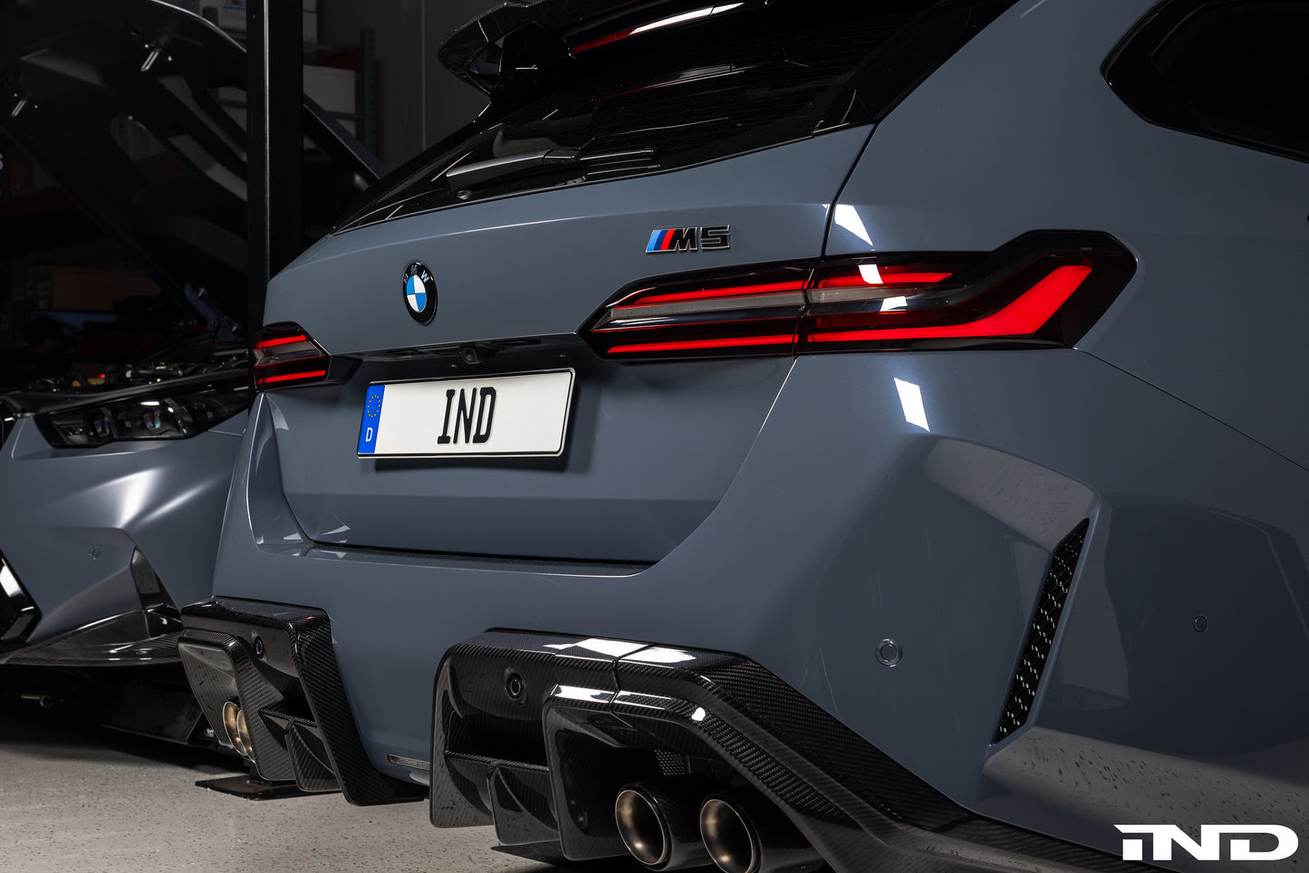 BMW Magnetic Rear License Plate Mount Kit - Europe